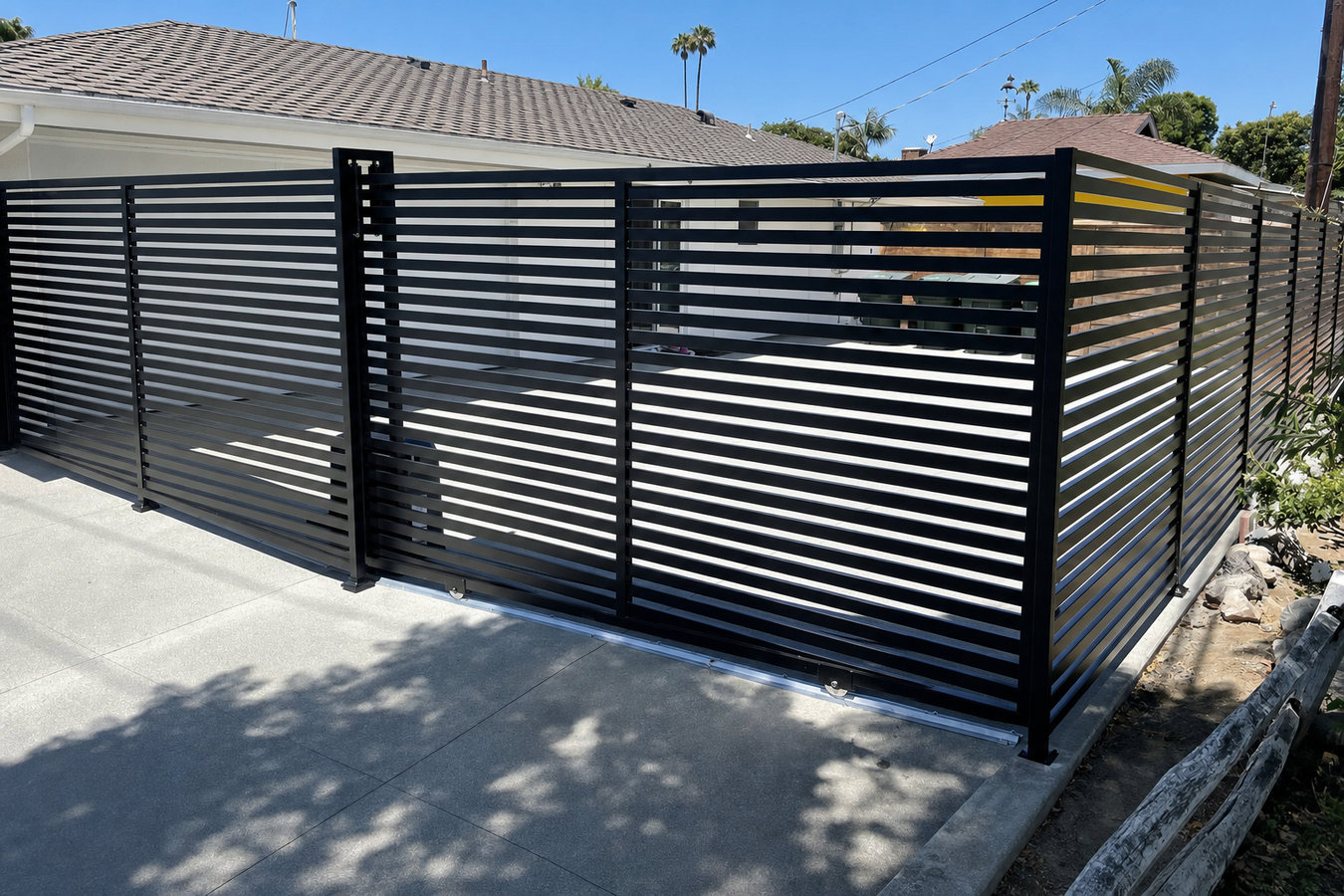 Automatic gate installation in Duarte, CA